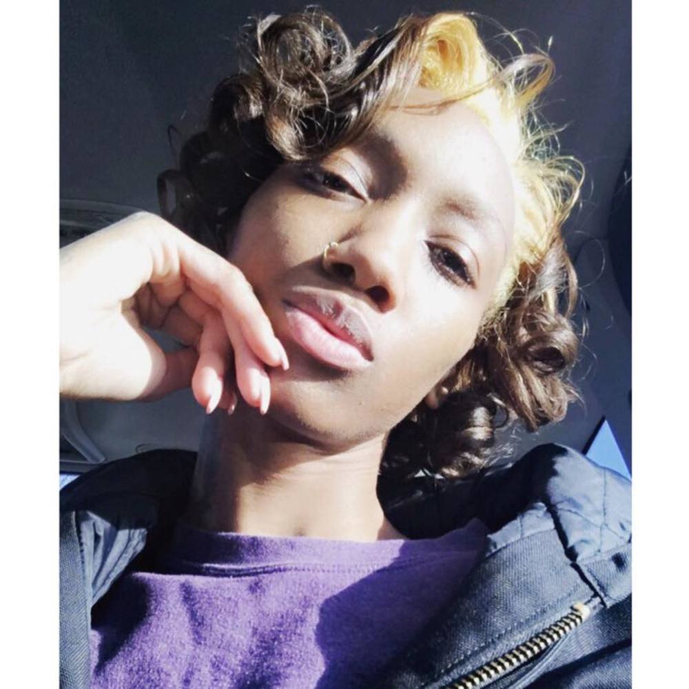 Meet your Posher, Jeffeona